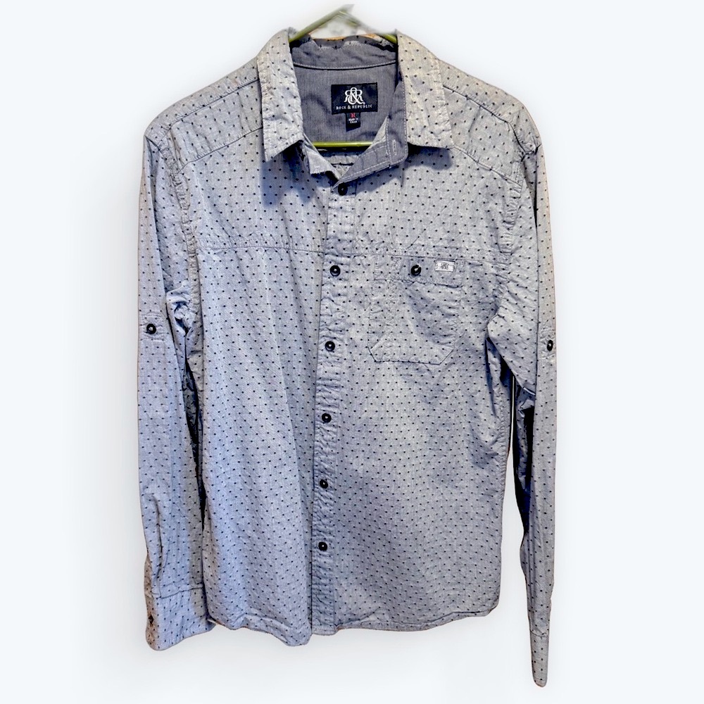 Men’s Rock & Republic Gray Button-Up Shirt Size Medium